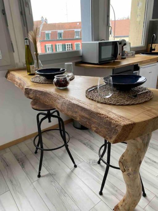 Superbe Studio Cosy Et Atypique 3 Etoiles Montbéliard Exteriér fotografie